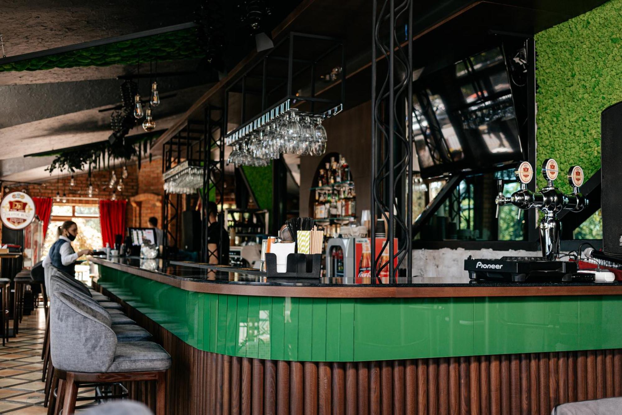 Alice Place Hotel Odesa Exterior photo